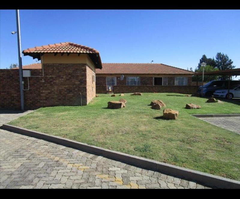 To Let 2 Bedroom Property for Rent in Vaalpark Free State